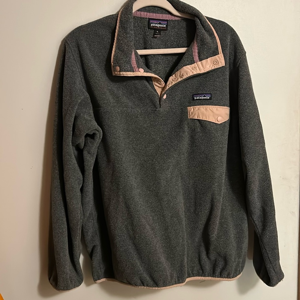 Patagonia XL synchilla pull over